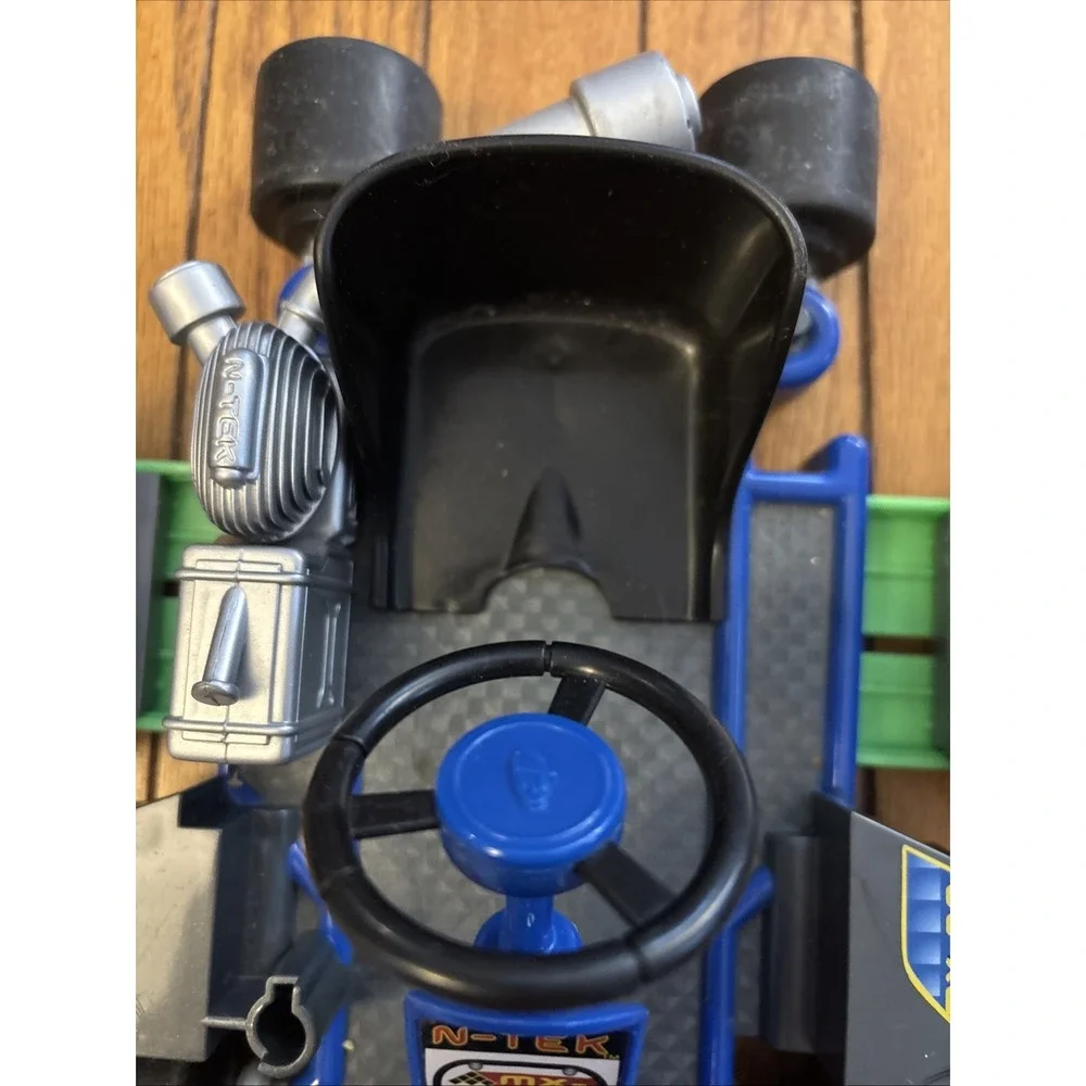 RARE 2001 MAX STEEL 2 in 1‎ SKYFIRE GO KART VEHICLE MATTEL AND FIGURE